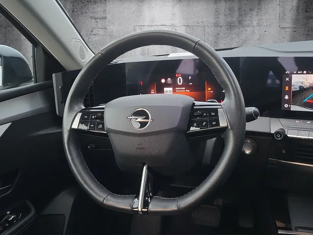 Opel Astra - Thumbnail 11