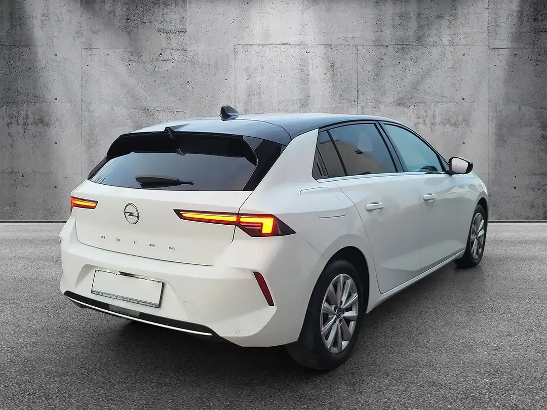 Opel Astra - Thumbnail 4