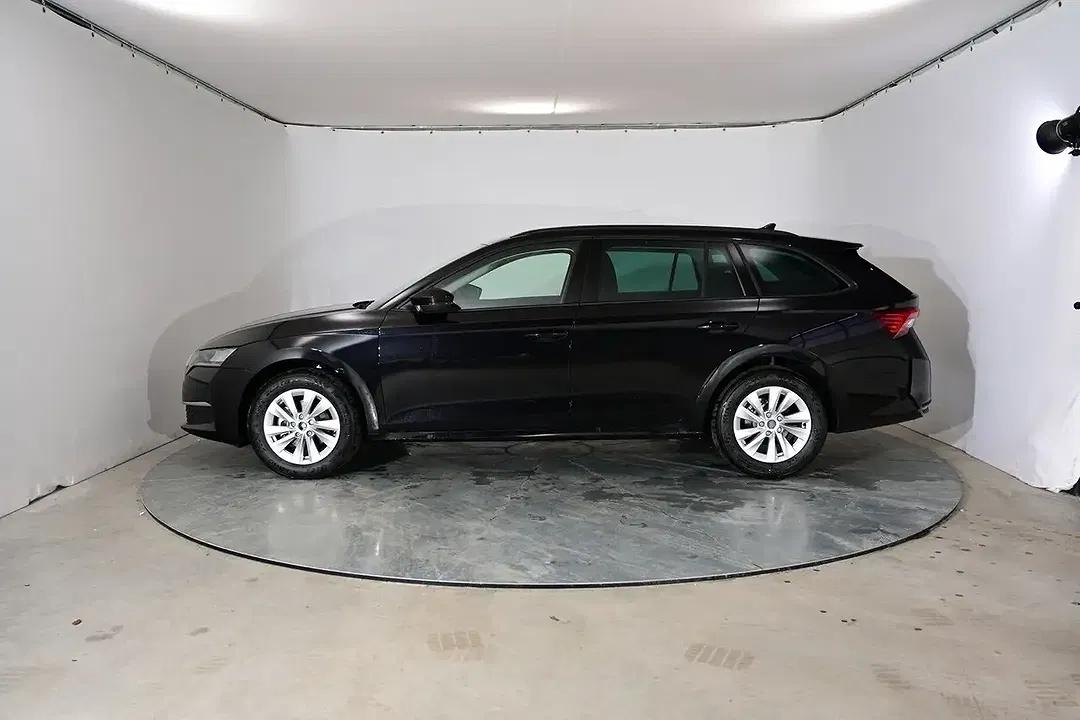 Skoda Octavia - Thumbnail 3