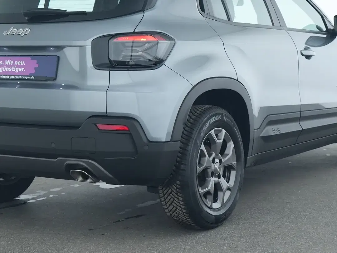 Jeep Avenger - Thumbnail 13