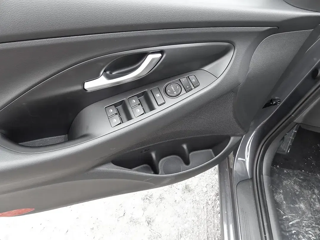 Hyundai i30 - Thumbnail 13