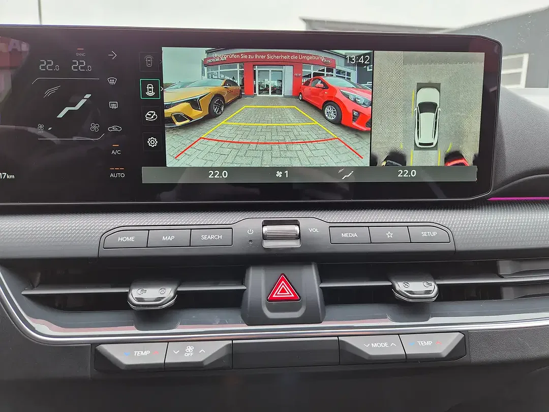 Kia K4 - Thumbnail 14