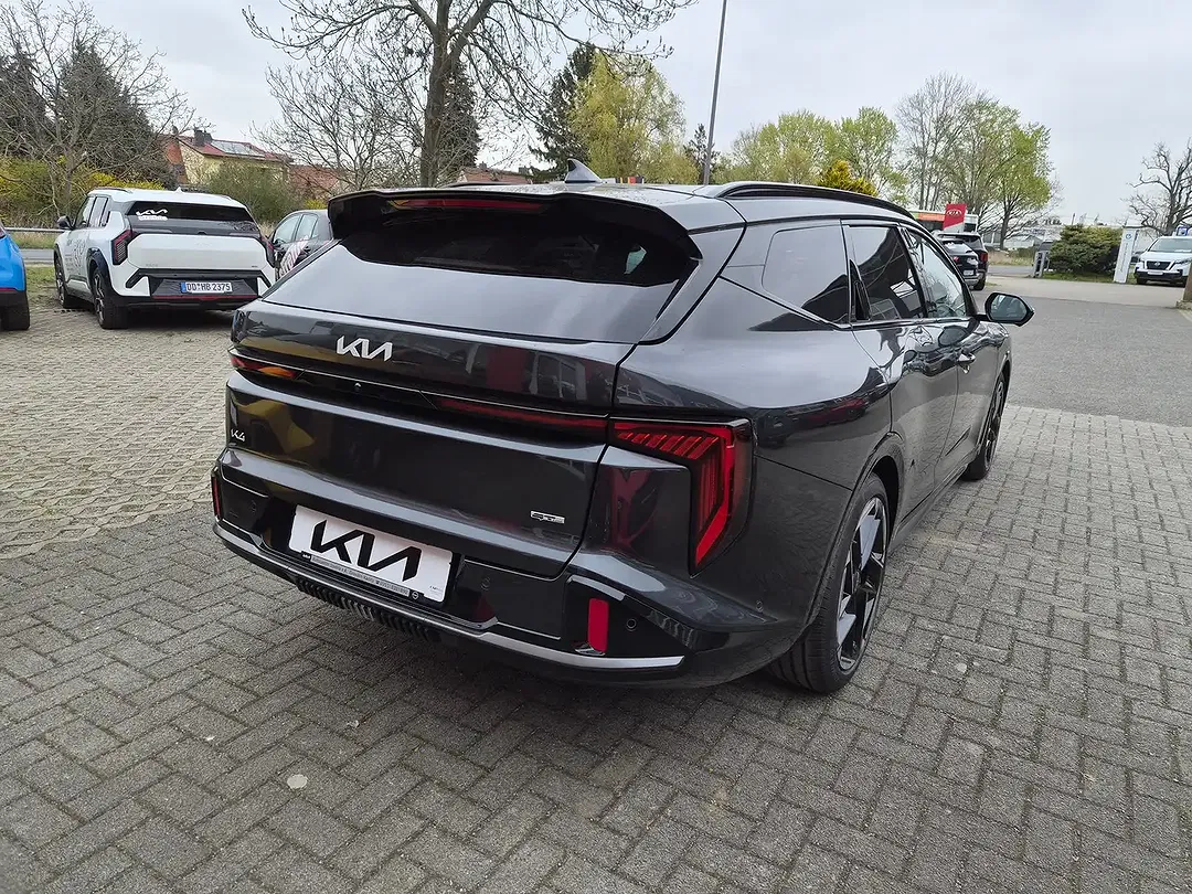 Kia K4 - Thumbnail 5