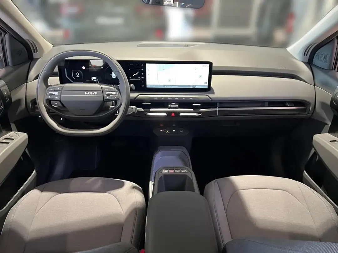 Kia EV3 - Thumbnail 10