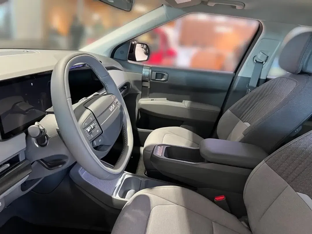 Kia EV3 - Thumbnail 7