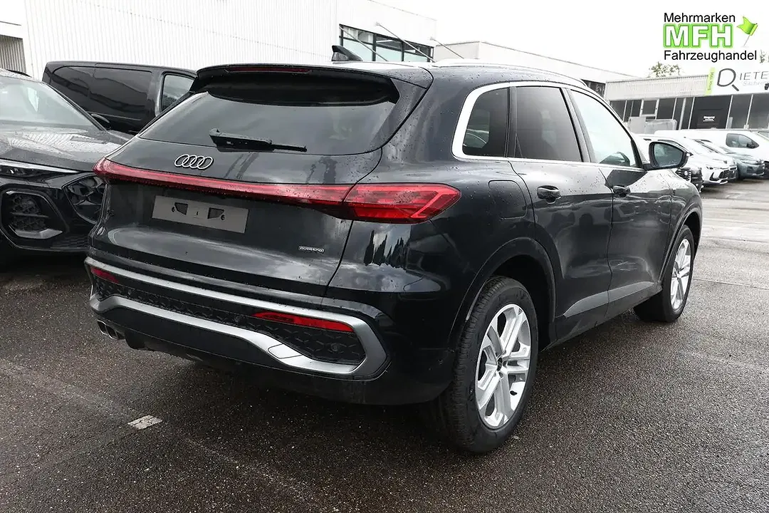 Audi Q5 - Thumbnail 2