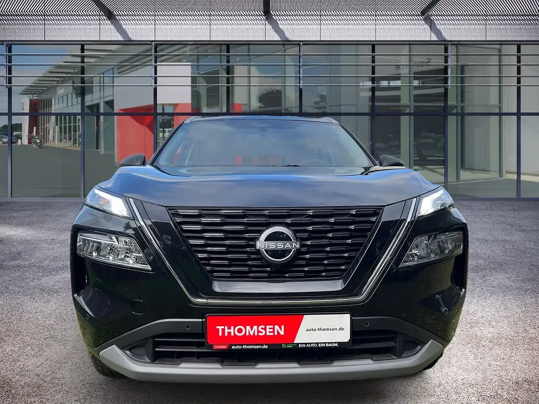 Nissan X-Trail - Thumbnail 2