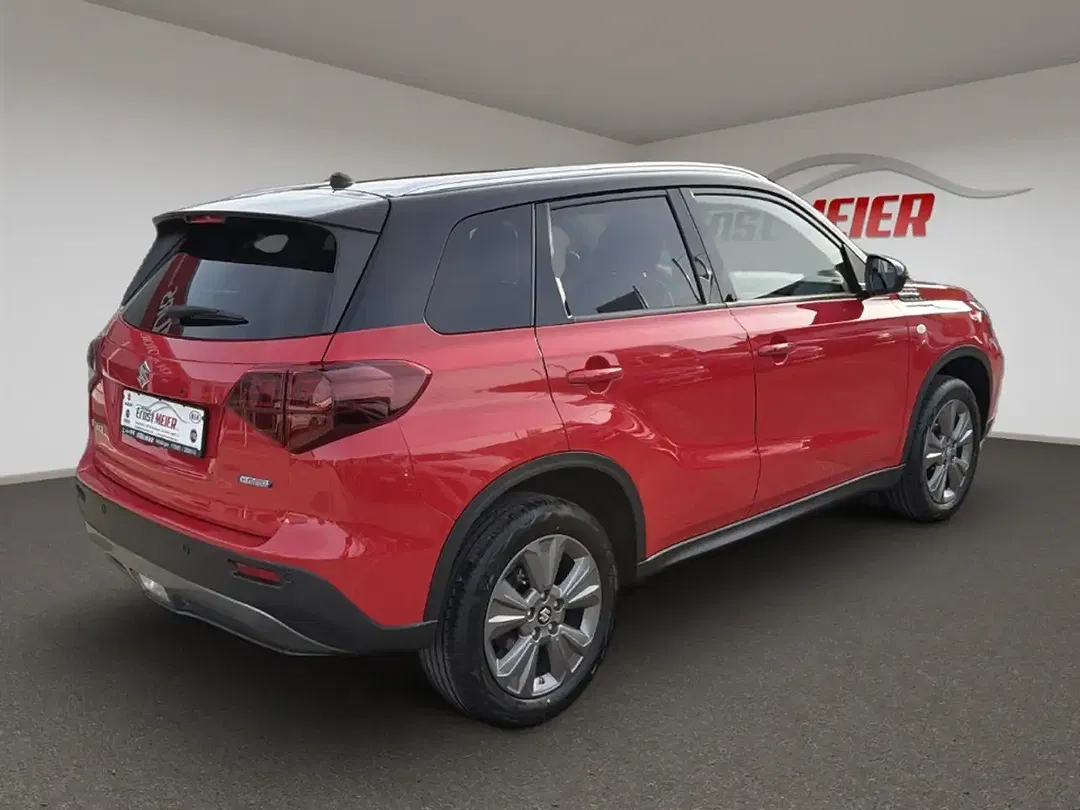 Suzuki Vitara - Thumbnail 5