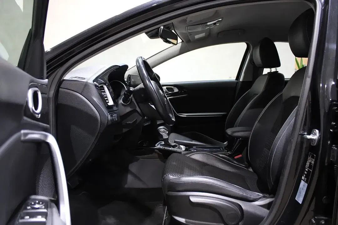 Kia XCeed - Thumbnail 8