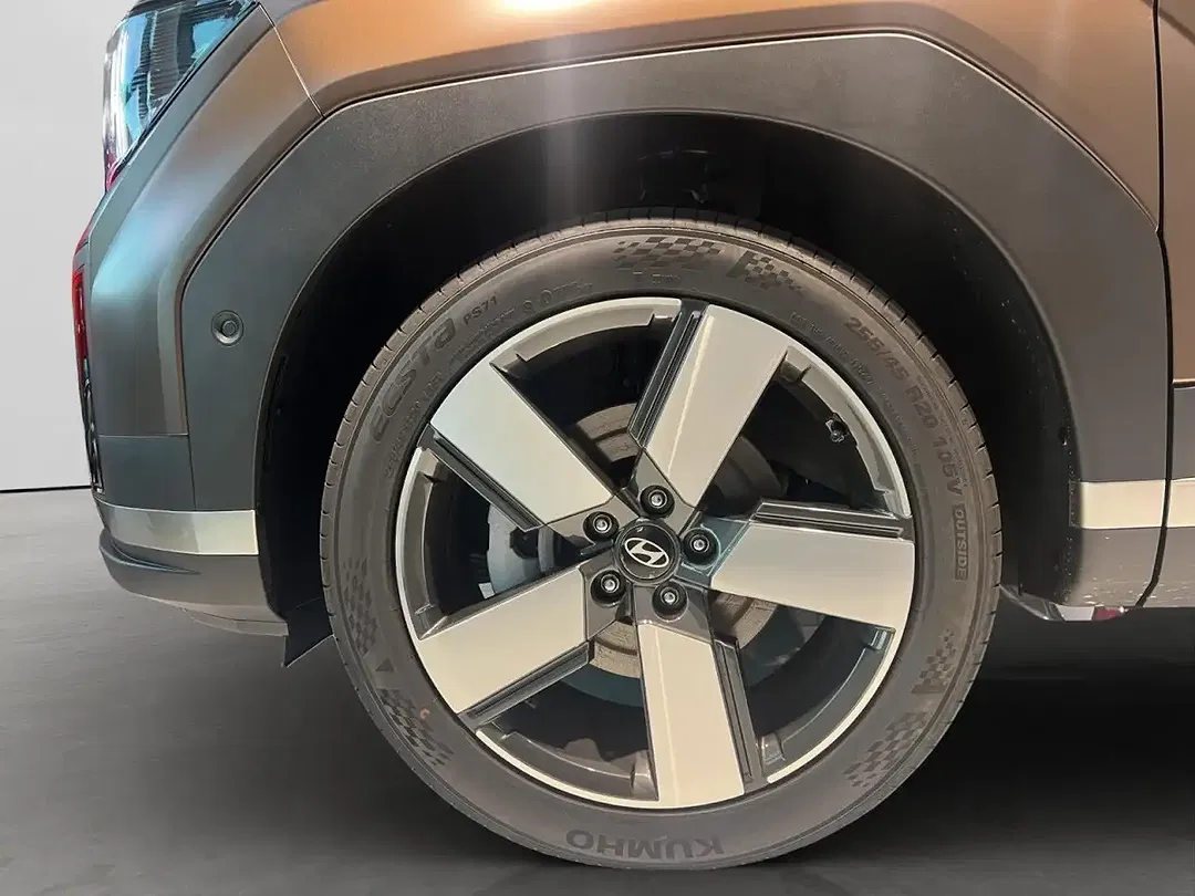 Hyundai SANTA FE - Thumbnail 4