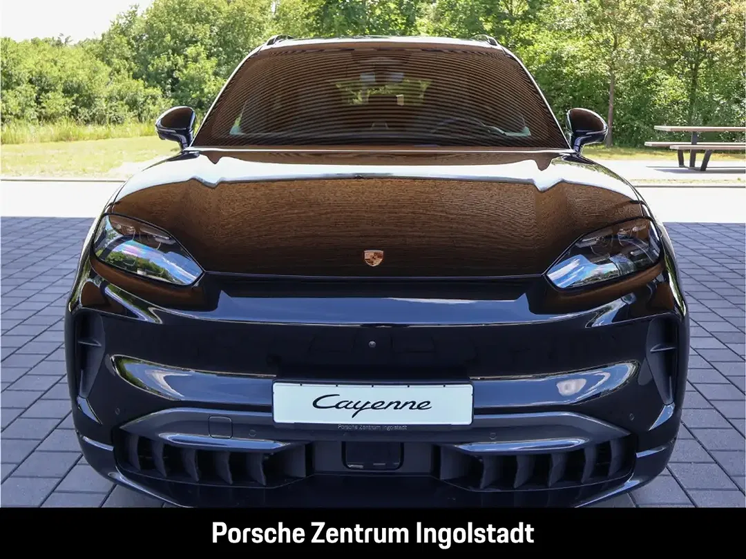 Porsche Cayenne - Thumbnail 13