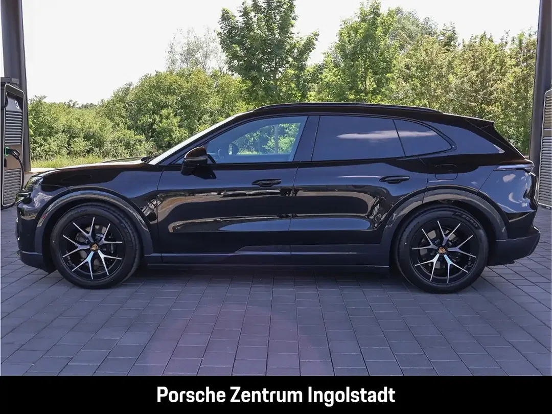 Porsche Cayenne - Thumbnail 2