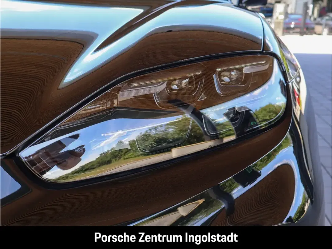 Porsche Cayenne - Thumbnail 5