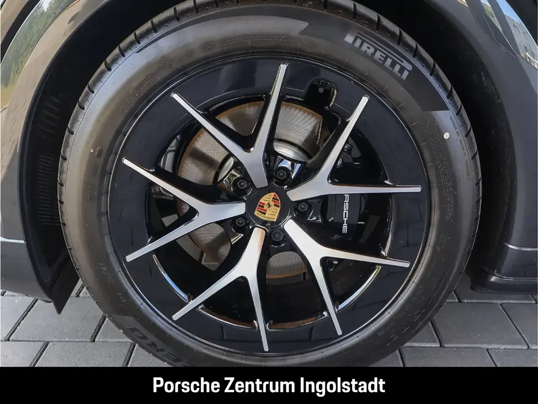 Porsche Cayenne - Thumbnail 6
