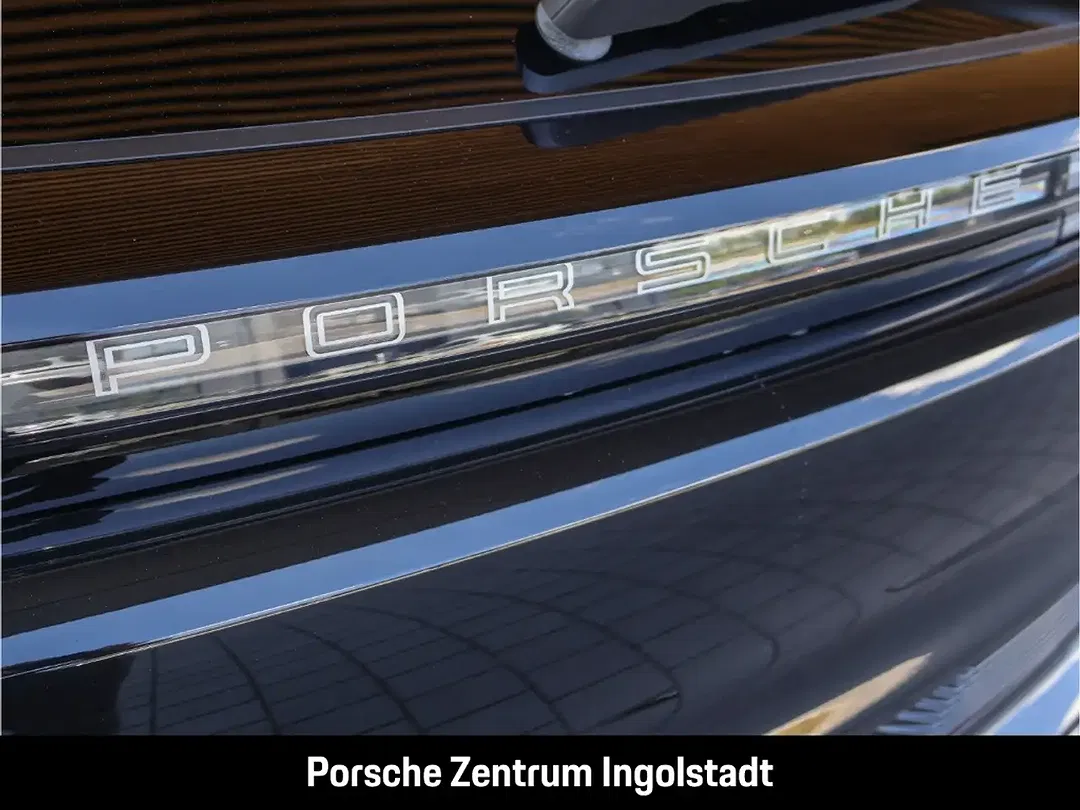Porsche Cayenne - Thumbnail 9