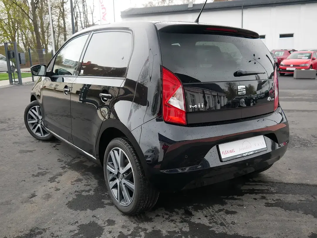 SEAT Mii - Thumbnail 2