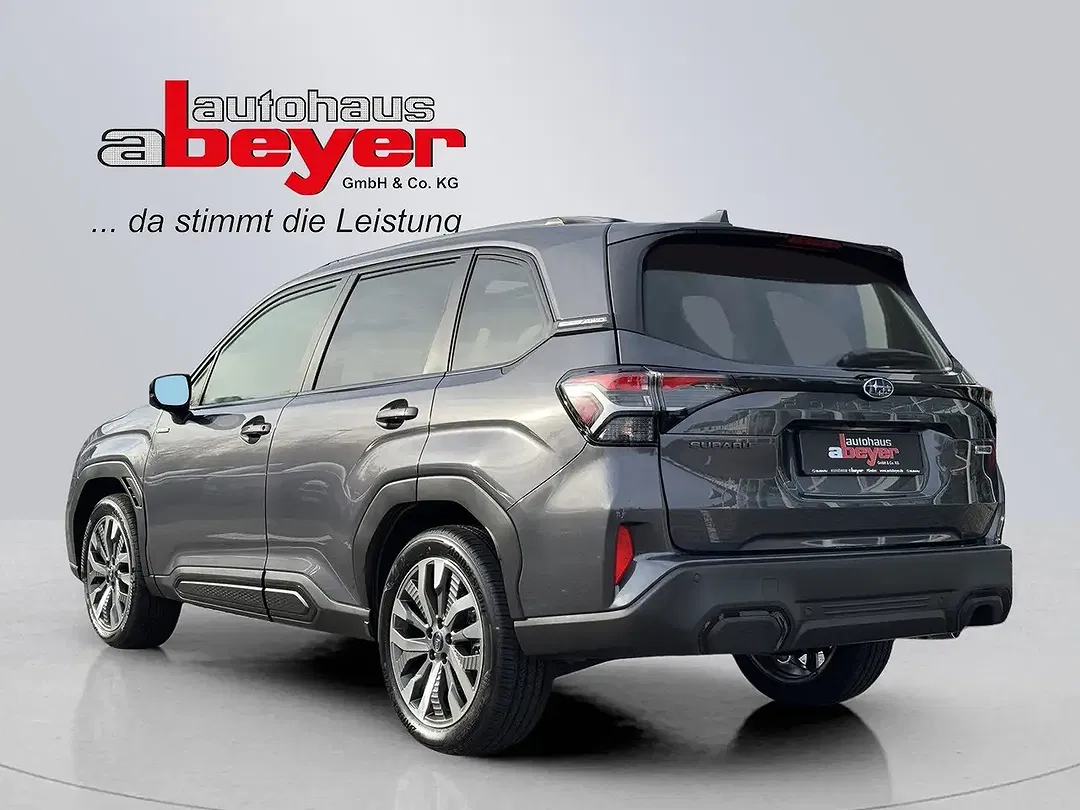 Subaru Forester - Thumbnail 3
