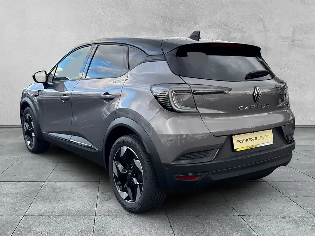 Renault Captur - Thumbnail 3