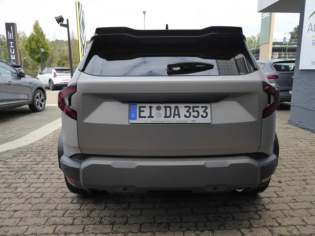 Dacia Duster - Thumbnail 4
