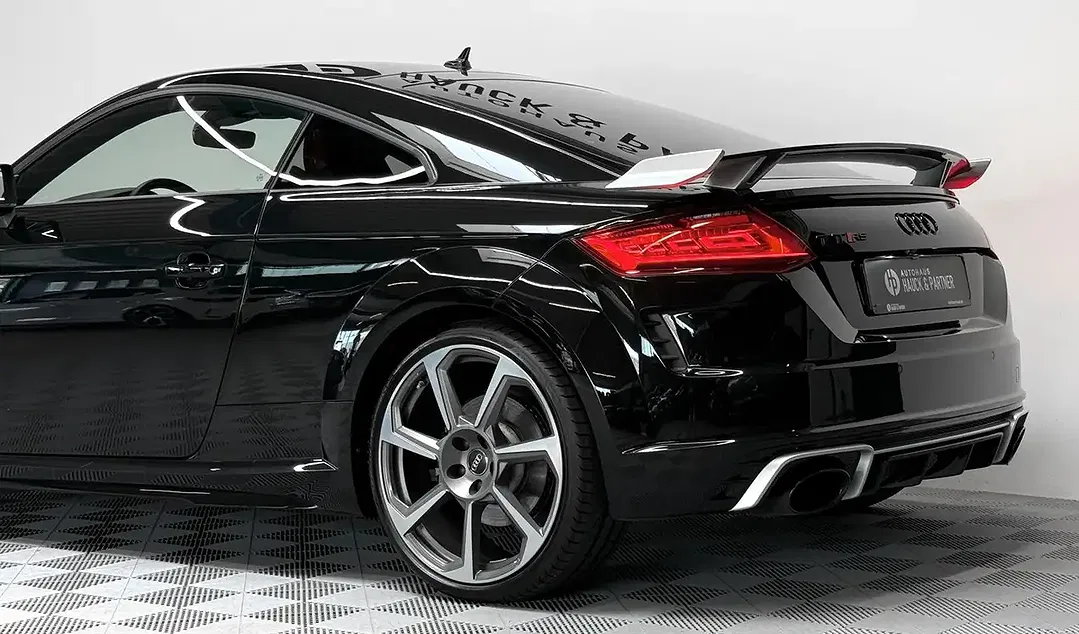 Audi TT RS - Thumbnail 5