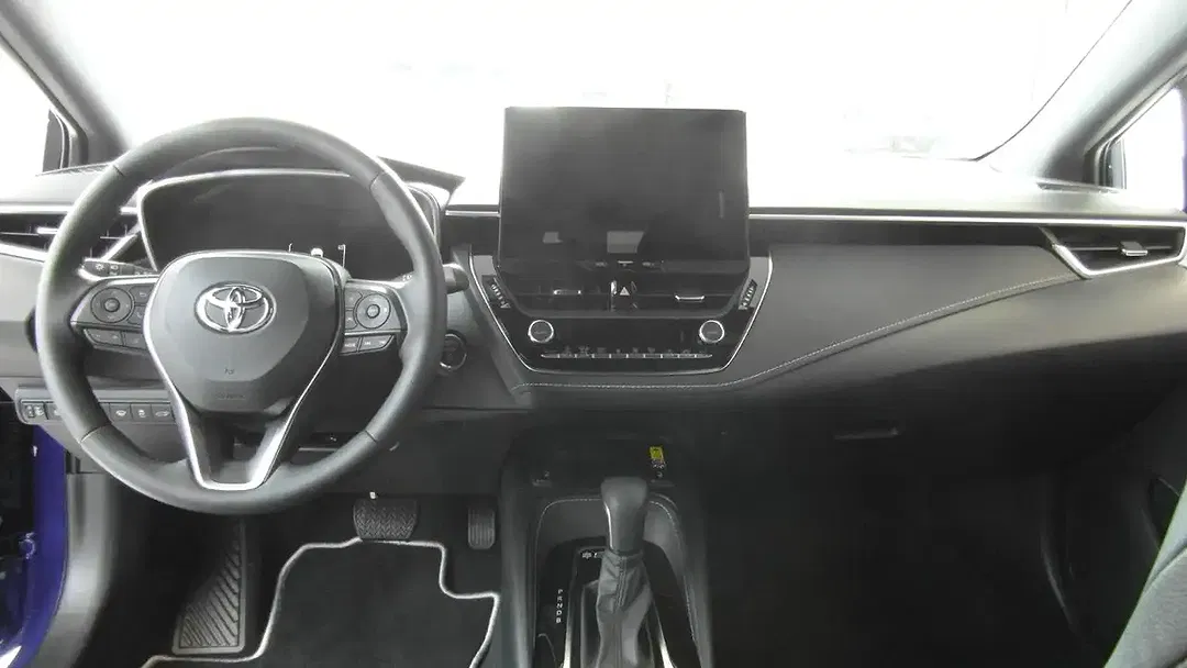 Toyota Corolla - Thumbnail 10