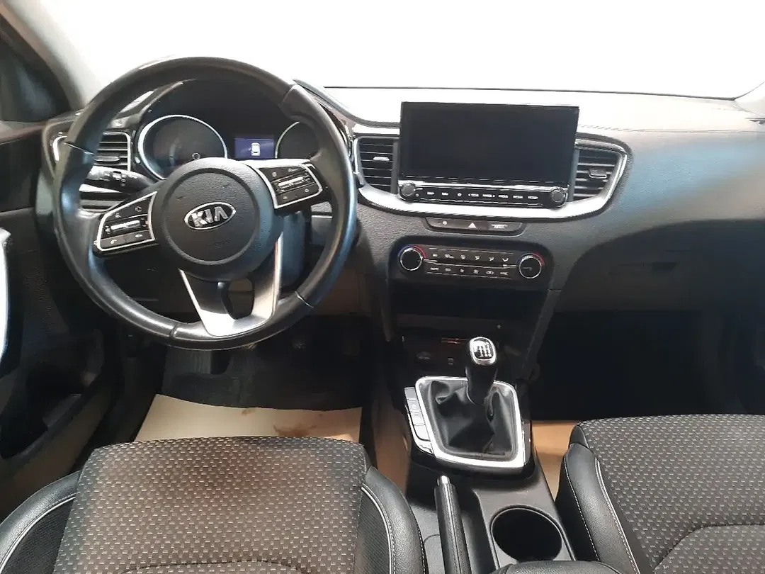 Kia Ceed SW / cee'd SW - Thumbnail 9
