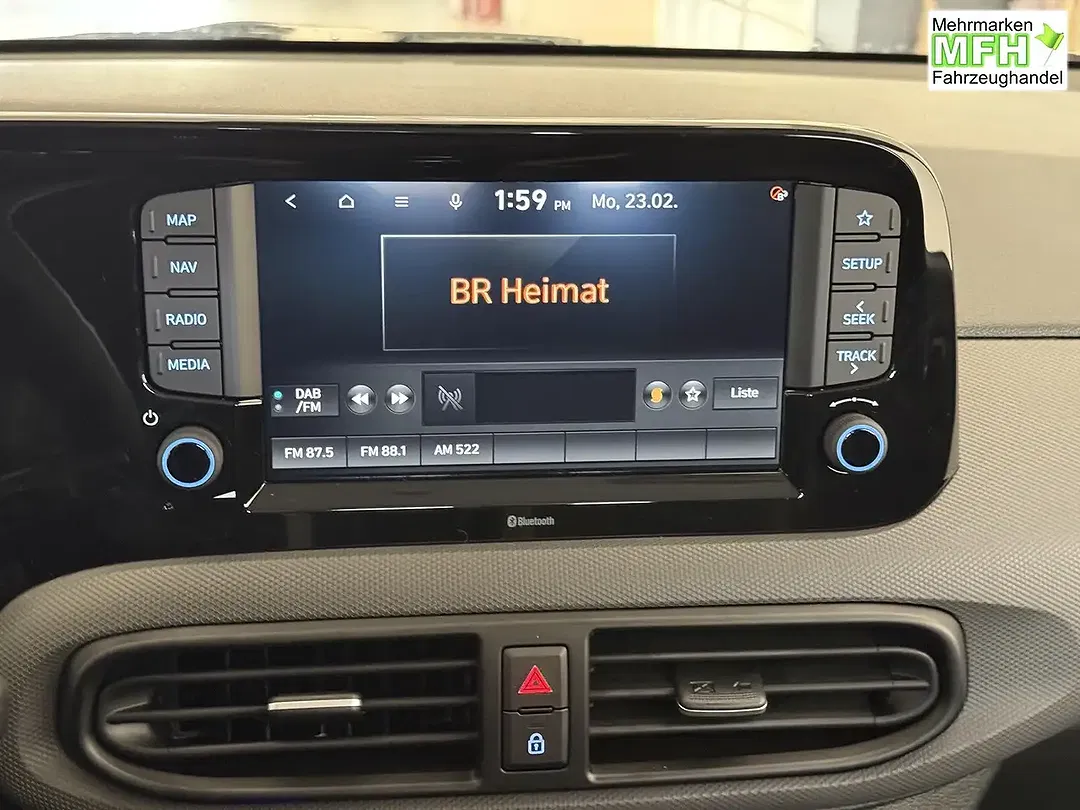 Hyundai i10 - Thumbnail 11