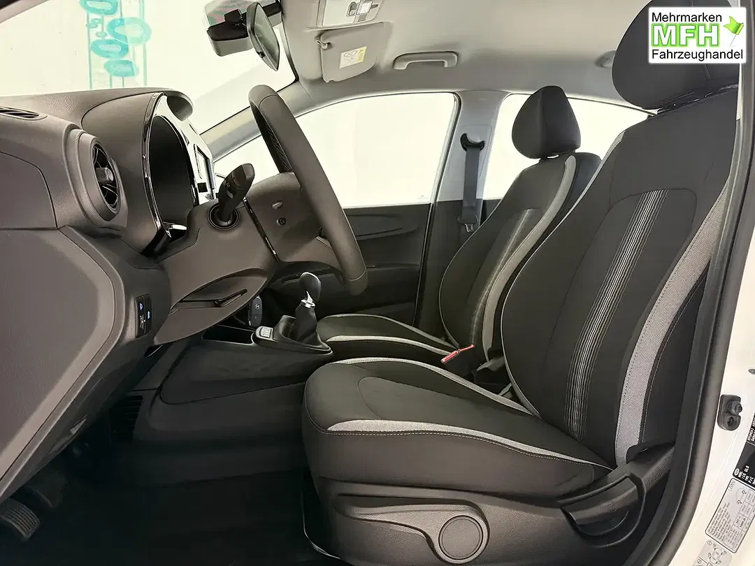 Hyundai i10 - Thumbnail 7