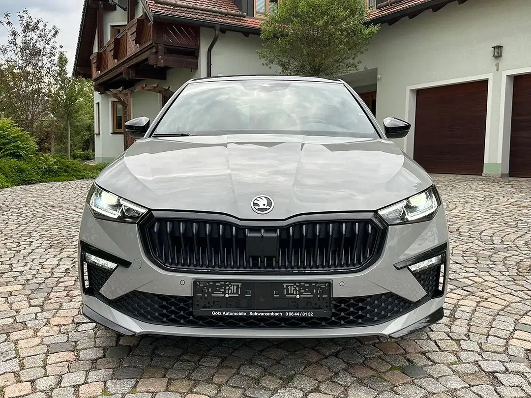 Skoda Scala - Thumbnail 2