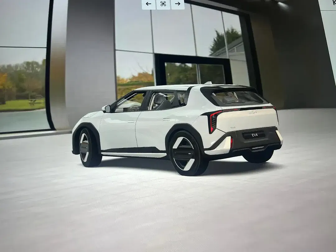 Kia EV4 - Thumbnail 12