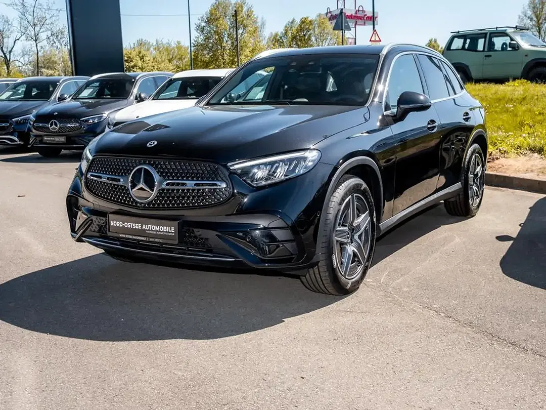 Mercedes-Benz GLC 300 - Thumbnail 7