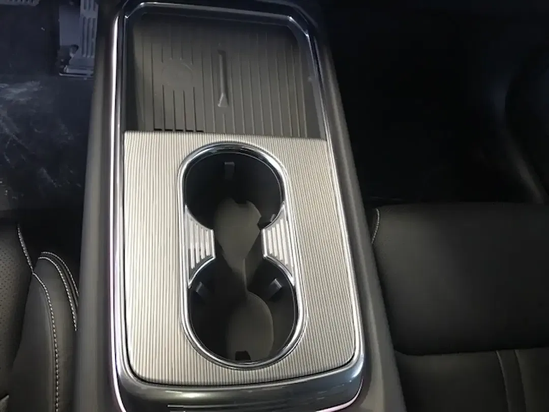 Mazda 6e - Thumbnail 12