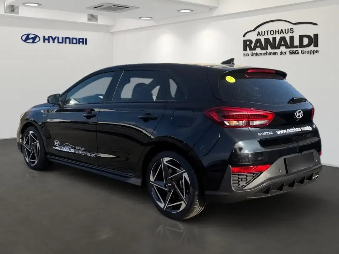 Hyundai i30 - Thumbnail 4