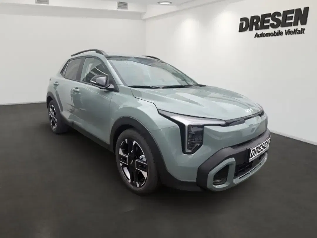 Kia Stonic - Thumbnail 2