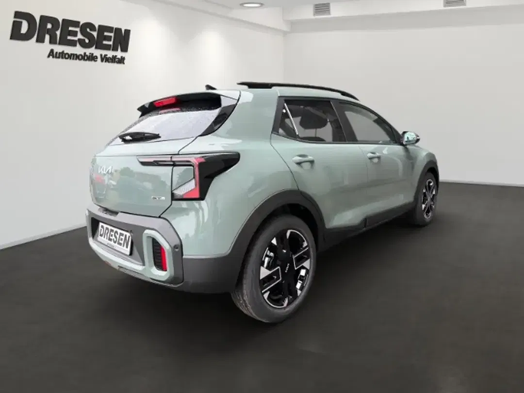 Kia Stonic - Thumbnail 3