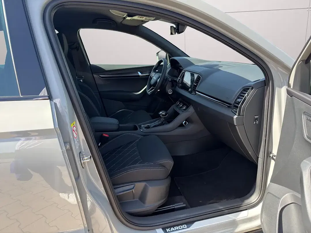 Skoda Karoq - Thumbnail 7