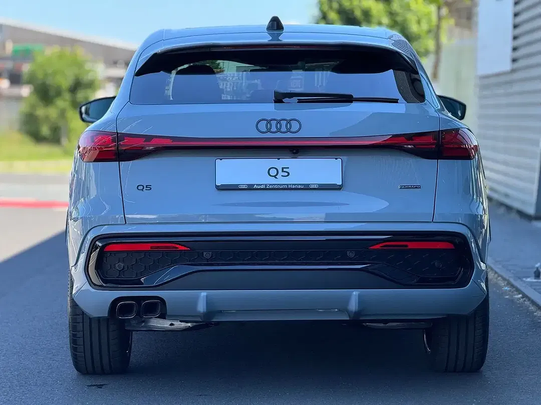 Audi Q5 - Thumbnail 4