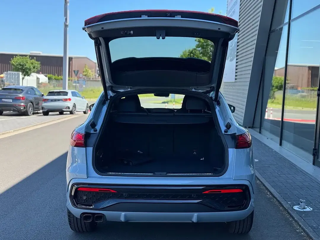 Audi Q5 - Thumbnail 5