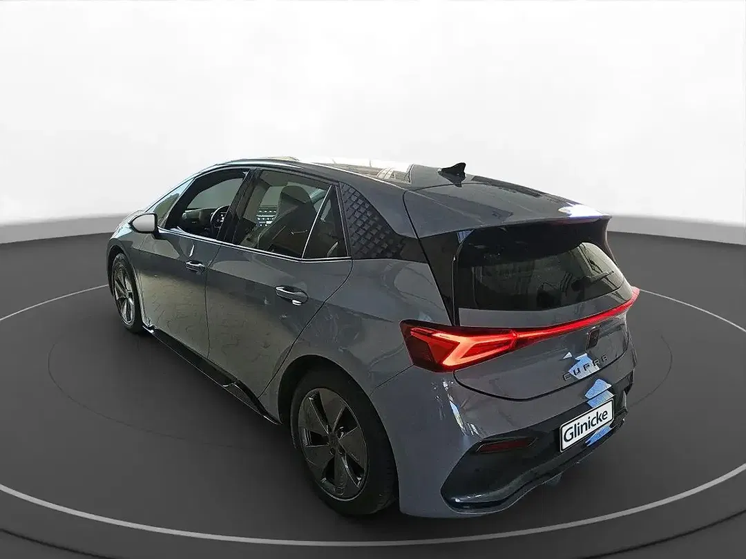 CUPRA Born - Thumbnail 3