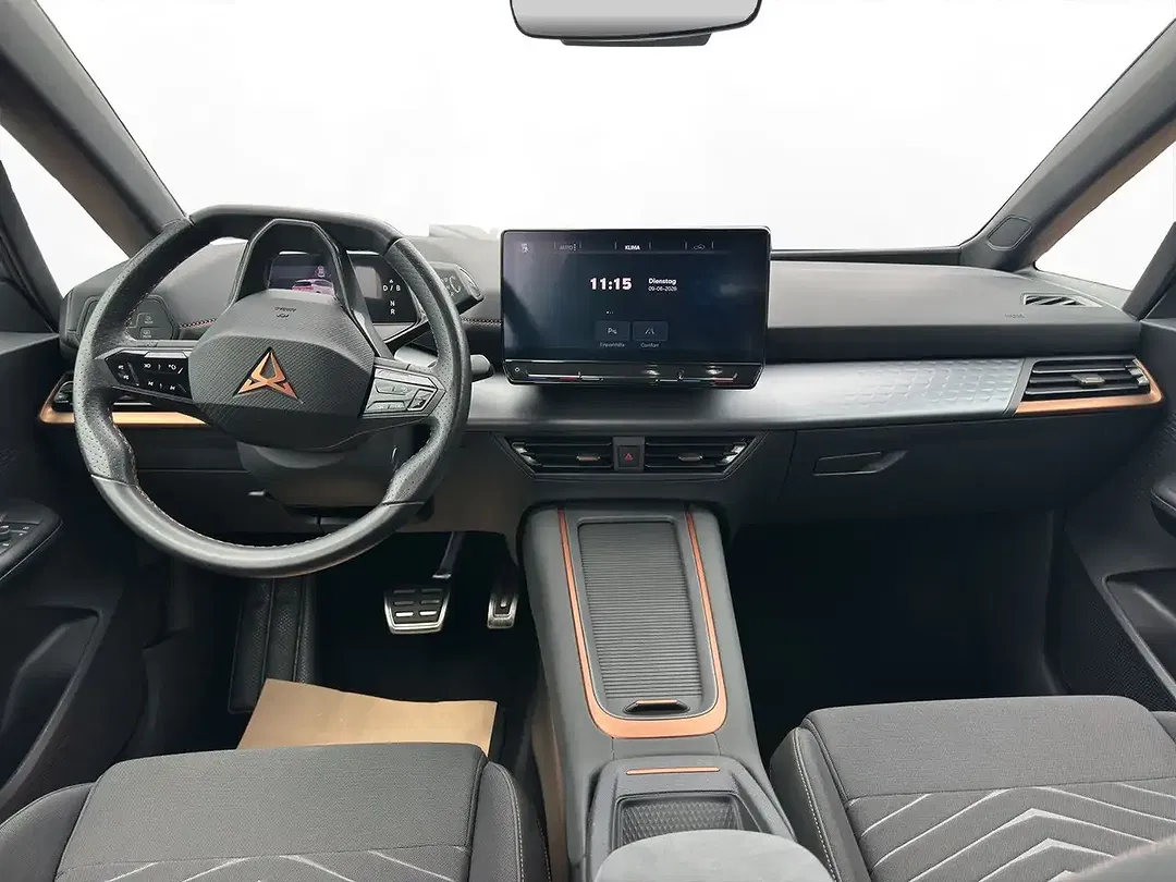 CUPRA Born - Thumbnail 8