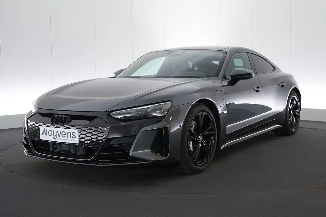Audi TTS quattro