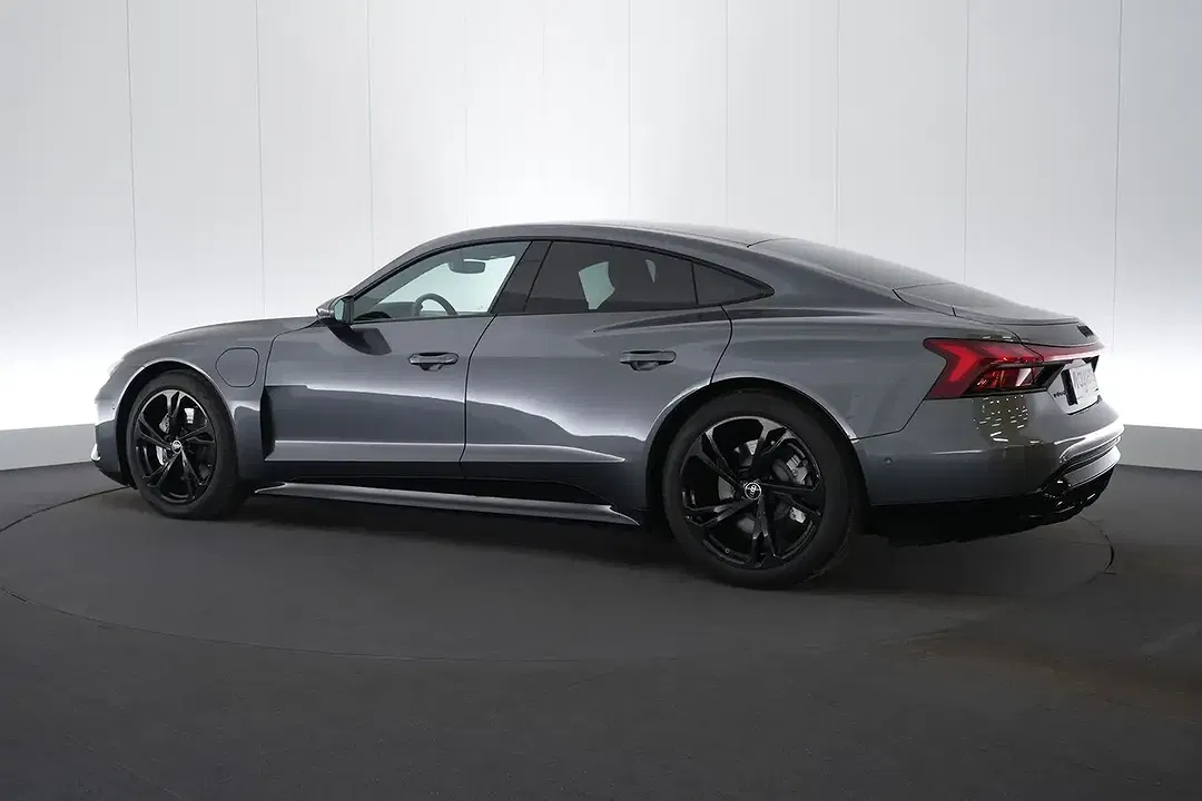 Audi TTS - Thumbnail 10