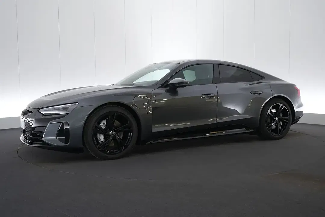 Audi TTS - Thumbnail 12