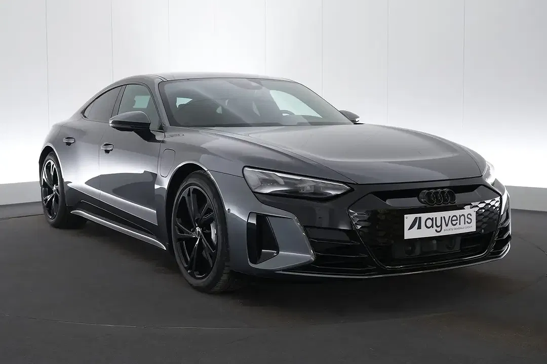 Audi TTS - Thumbnail 3