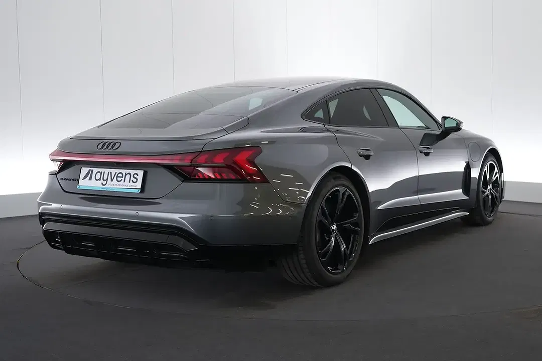 Audi TTS - Thumbnail 7