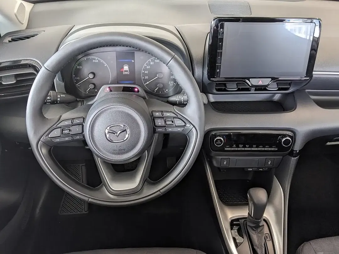Mazda 2 - Thumbnail 4