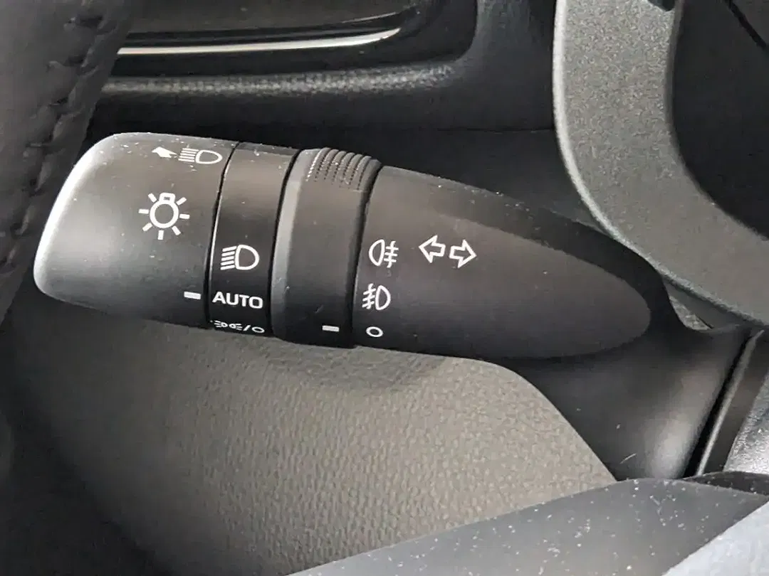 Mazda 2 - Thumbnail 7