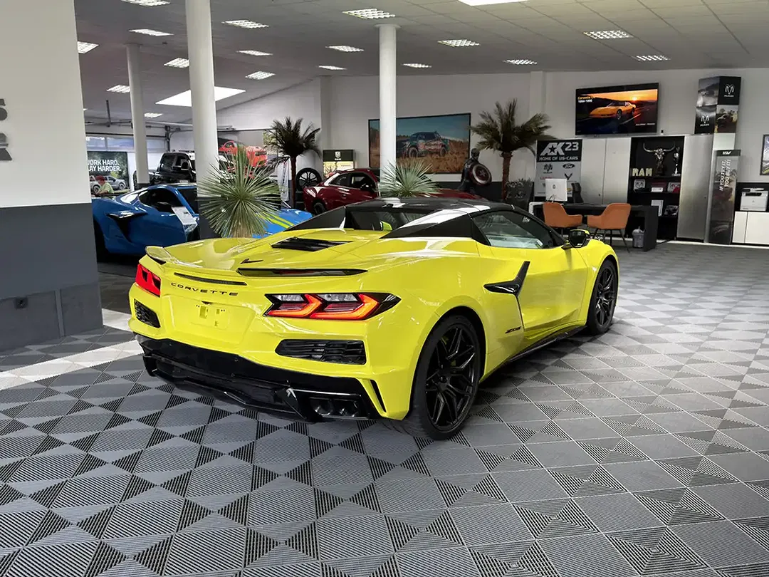 Corvette Z06 - Thumbnail 10