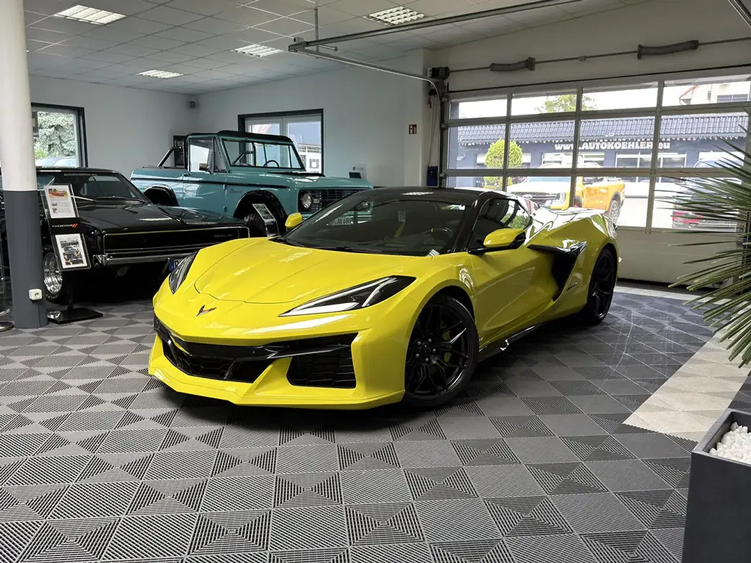 Corvette Z06 - Thumbnail 6