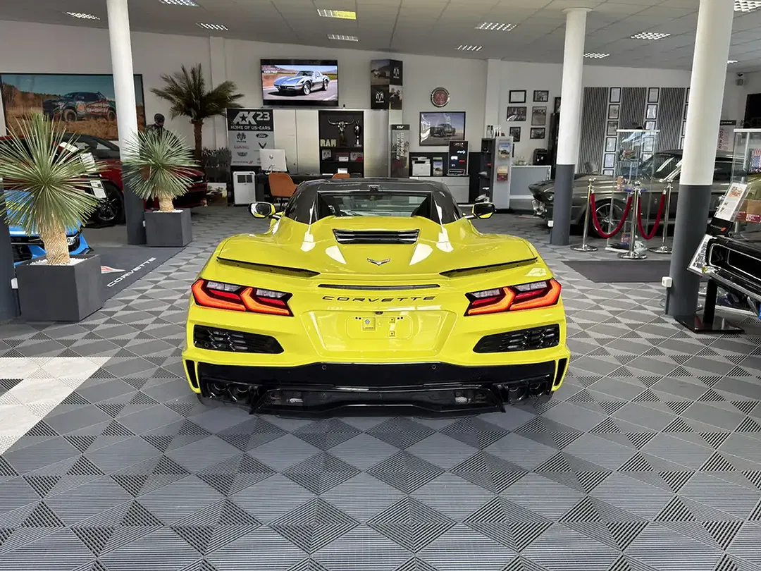 Corvette Z06 - Thumbnail 9